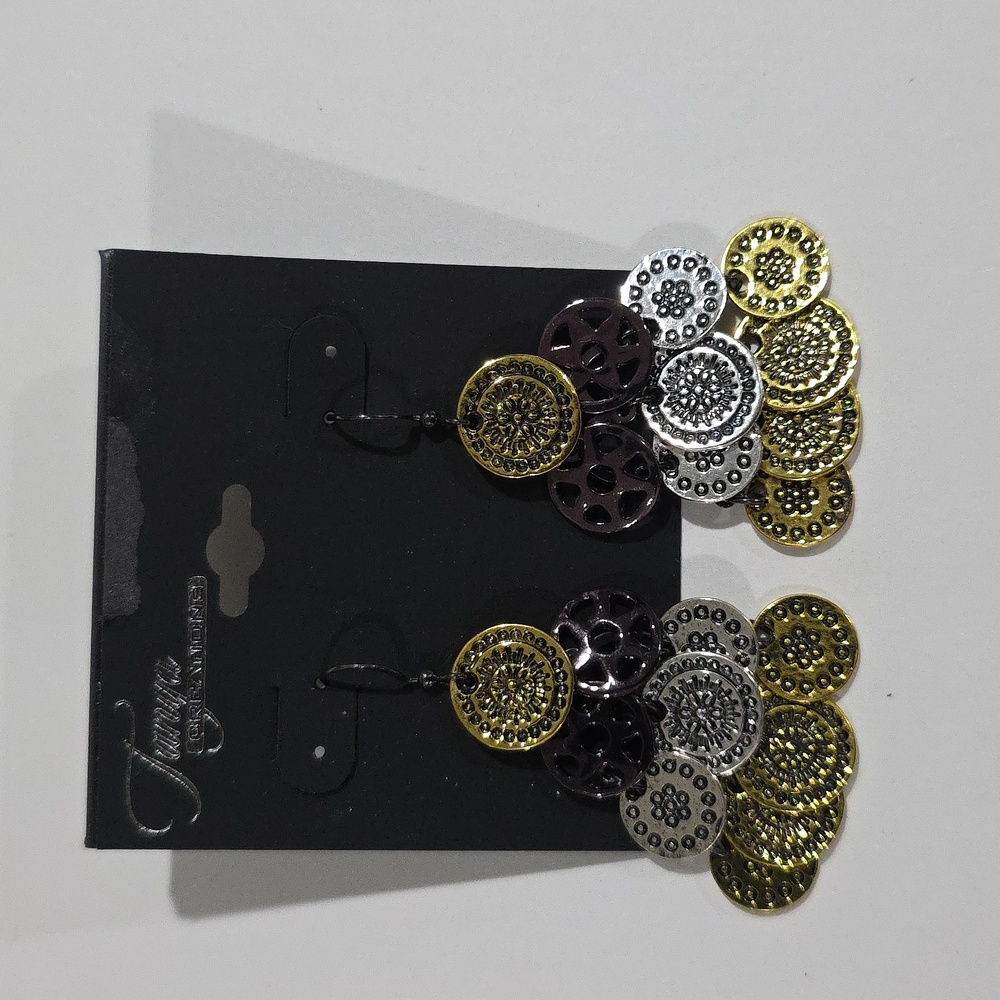Multi-Tone Filigree Disc Earrings – Gold, Silver & Gunmetal Cascading Layers - Picture 3 of 10